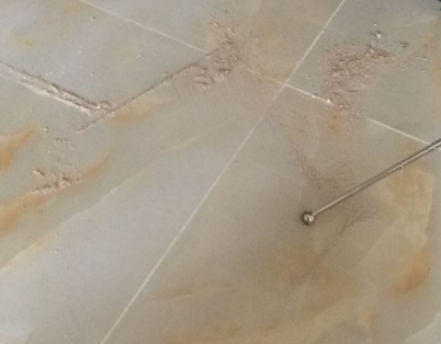 宁波瓷砖空鼓维修公司分享粘合剂选择不当在瓷砖铺贴过程中可能导致以下问题